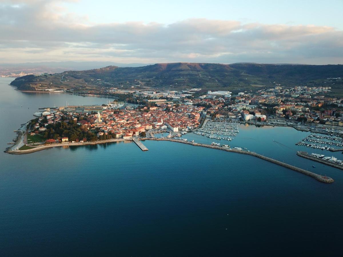 Apartments Villa Sandi Izola Bagian luar foto