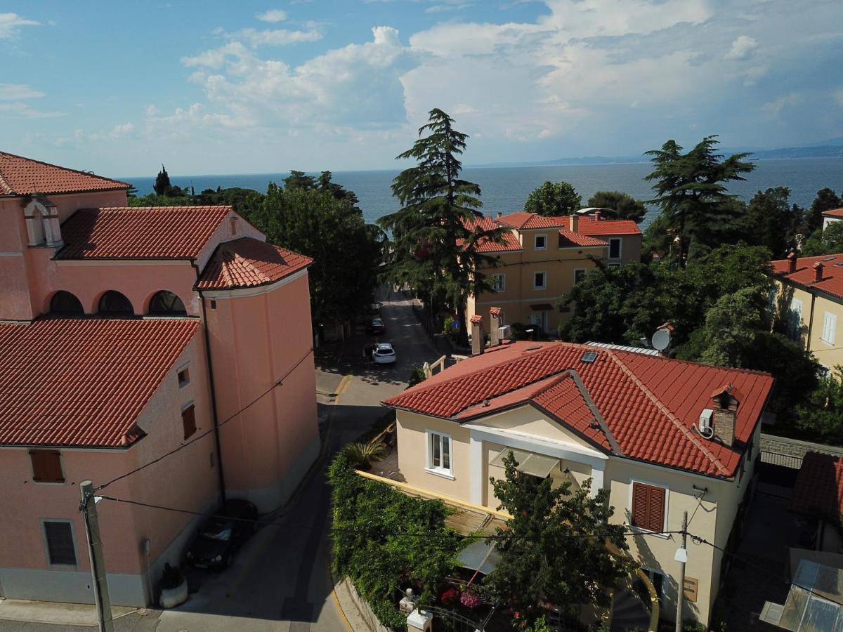Apartments Villa Sandi Izola Bagian luar foto