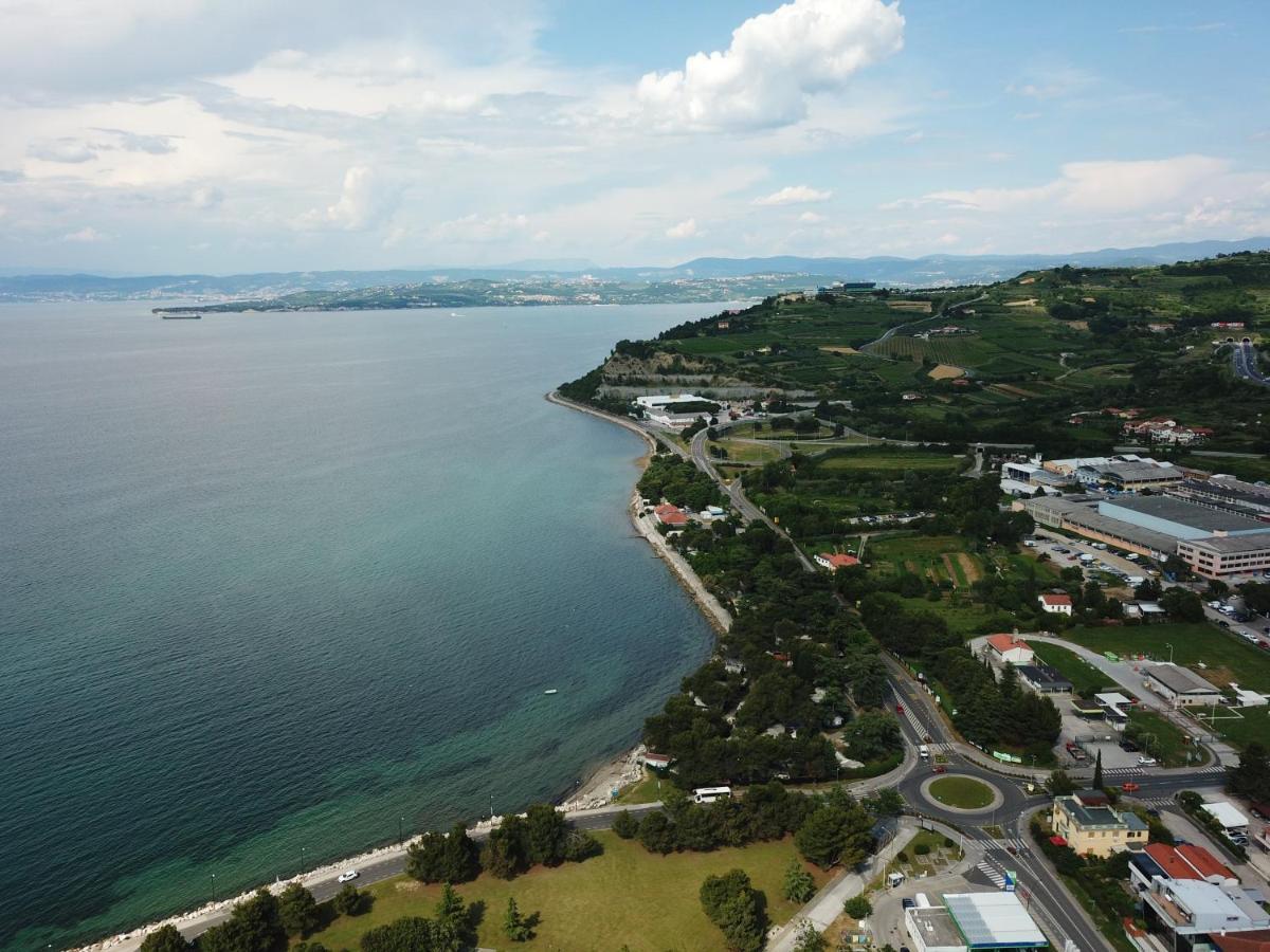 Apartments Villa Sandi Izola Bagian luar foto