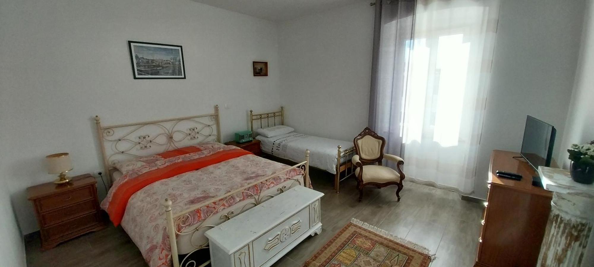 Apartments Villa Sandi Izola Bagian luar foto